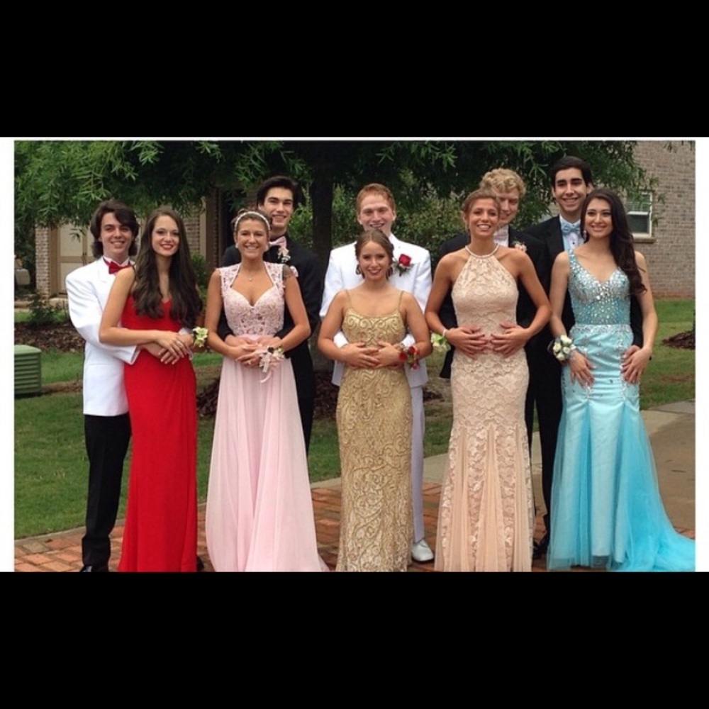 PROM DRESS - Picture 2 of 2
